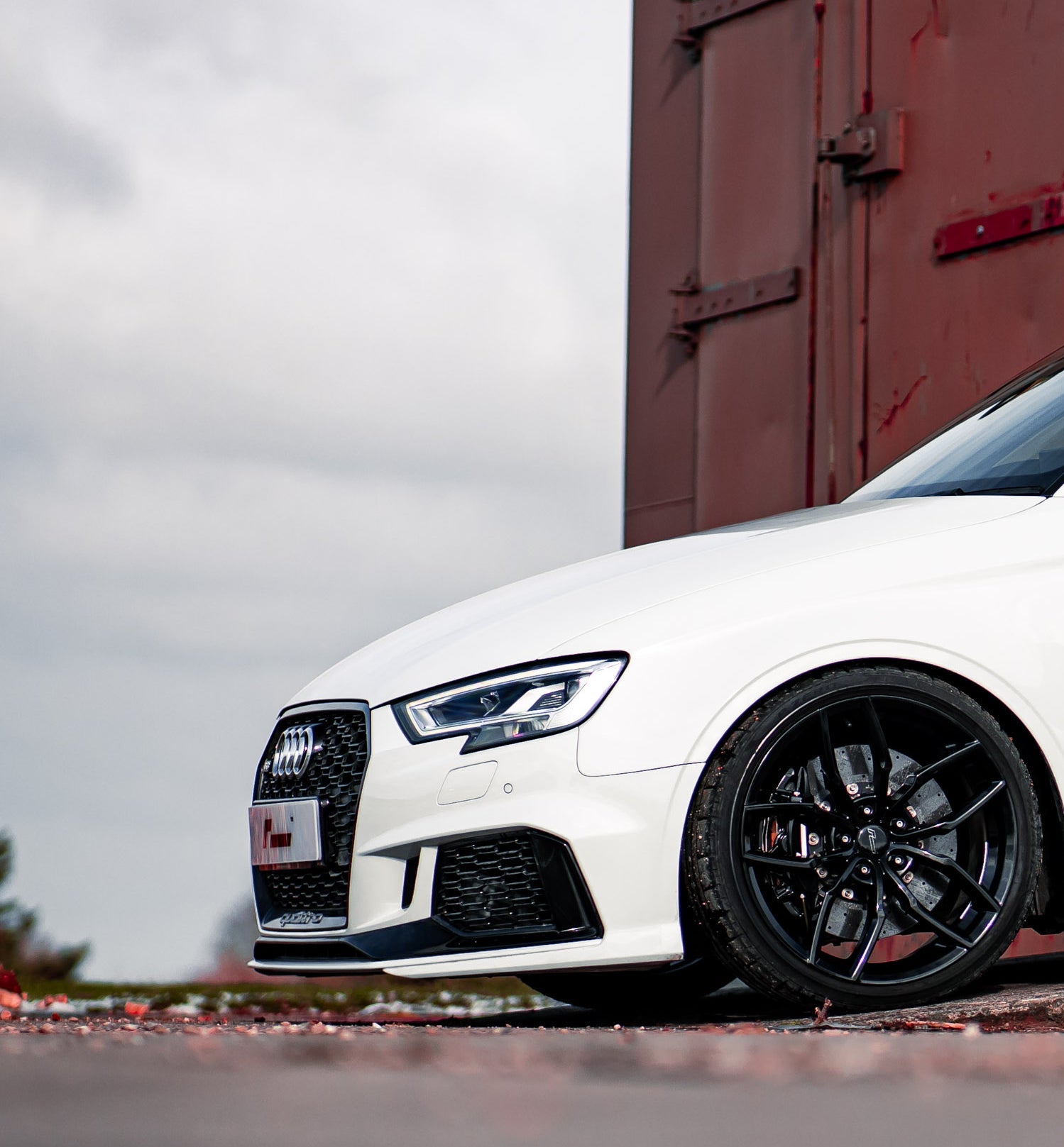 RS3 (8V)